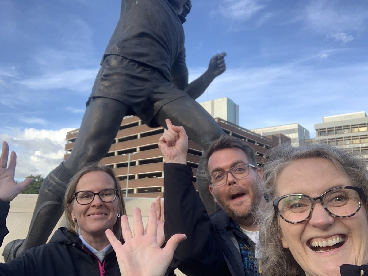 A fun night <a href="/AshtonsLegal/">Ashtons Legal LLP</a> #IpswichTreasureHunt with <a href="/Beckett_Invest/">Ian White</a> Raising money for @AshtonsCharity #Beattie