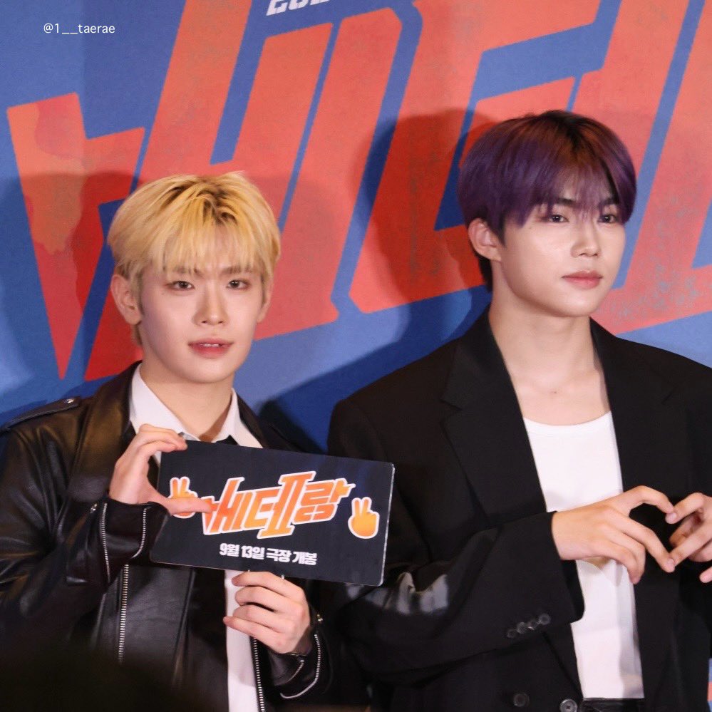 초바비 tweet media