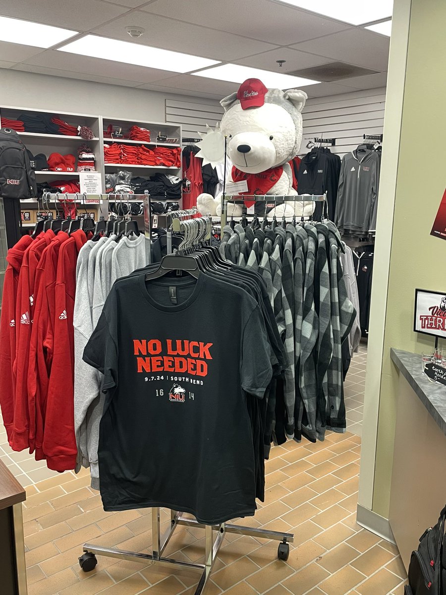 ❤️🖤HUSKIE FANS🖤❤️

“No Luck Needed” shirts are now available for purchase in the Victor E. Threads Store at the Rec Center!! 

$16!! Get yours today!!

Victor E. Threads hours: 
M-Th: 2-8pm
Fri: 4-6:30pm
Sat: 12:30-2:30pm