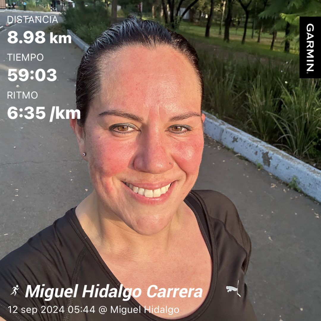 brenbeaven's tweet photo. Wiiiiiiiii!!!! 👟🥳💜💪🏻 

#ChicagoMarathon #runner @ChiMarathon #happy #MyChicagoMarathon #AmoCorrer #YaCorri #5weeks #strongandhappy #RunningCommunity #correrycorrer #runhappy #FelizJueves #RUN https://t.co/EGjBIdHohW