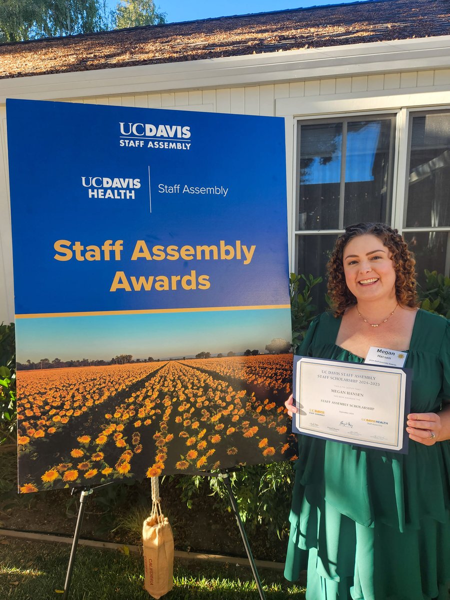 HansenMegan's tweet photo. Excited to announce my $1,000 scholarship for my @wvuimc studies from @UCDavisStaff. We celebrated last night at the chancellor's residence in Davis. It was lovely and I am so very honored to have been selected to receive a scholarship! Award announcement: https://t.co/6rLp8Cit1I https://t.co/83BPkVAzDy