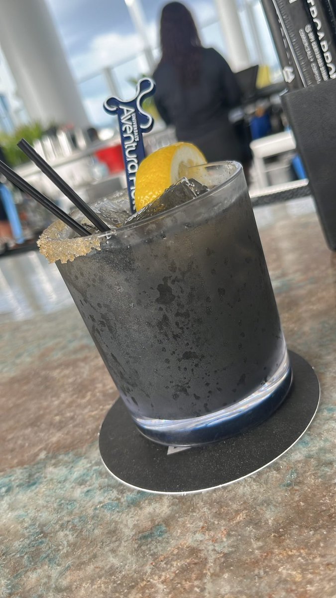 Theme Park Corner tweet media