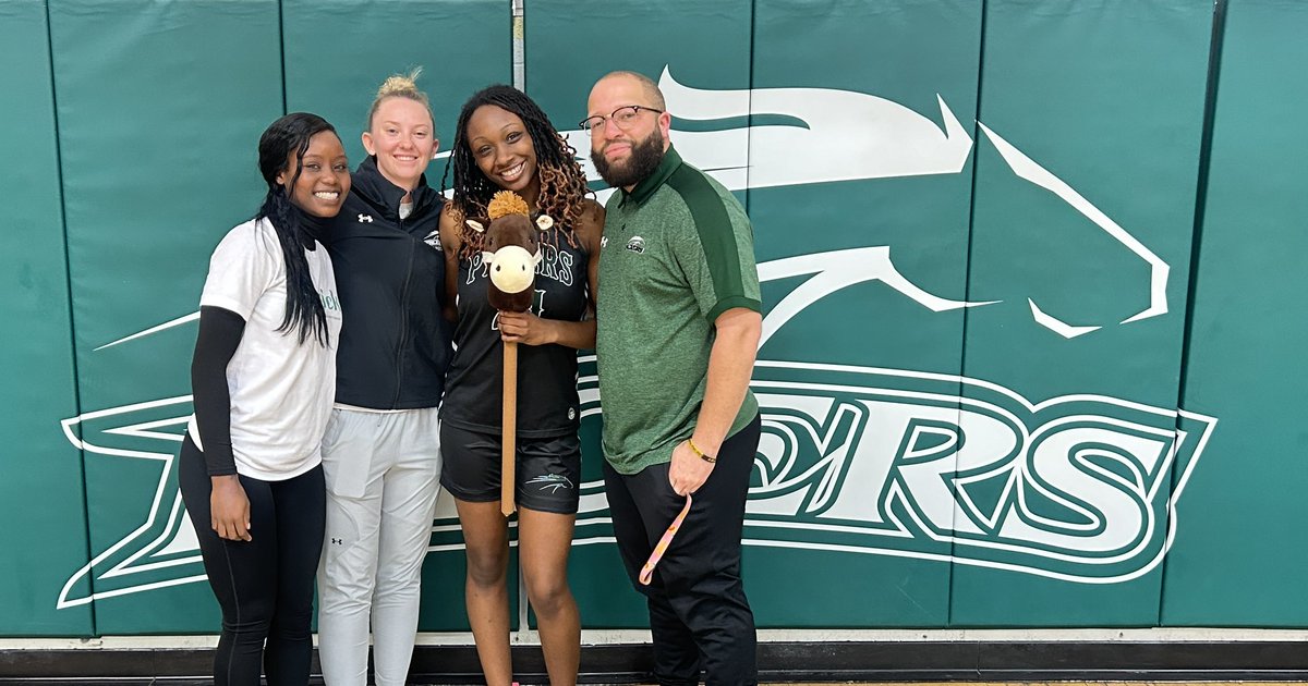 After a great visit, I am blessed to receive another offer from William Peace university!! Go pacers!!! I had so much fun! <a href="/gopeacewbb/">WPU Women's Basketball</a> <a href="/CoachAB__/">Annalee Bollinger</a> <a href="/DelaneyRudd4/">Delaney Rudd</a> <a href="/Quint_Lewis/">Quinton</a> <a href="/lovee_lucky/">Lucky Rudd</a> <a href="/LadyPhoenixBas/">Lady Phoenix Basketball</a>