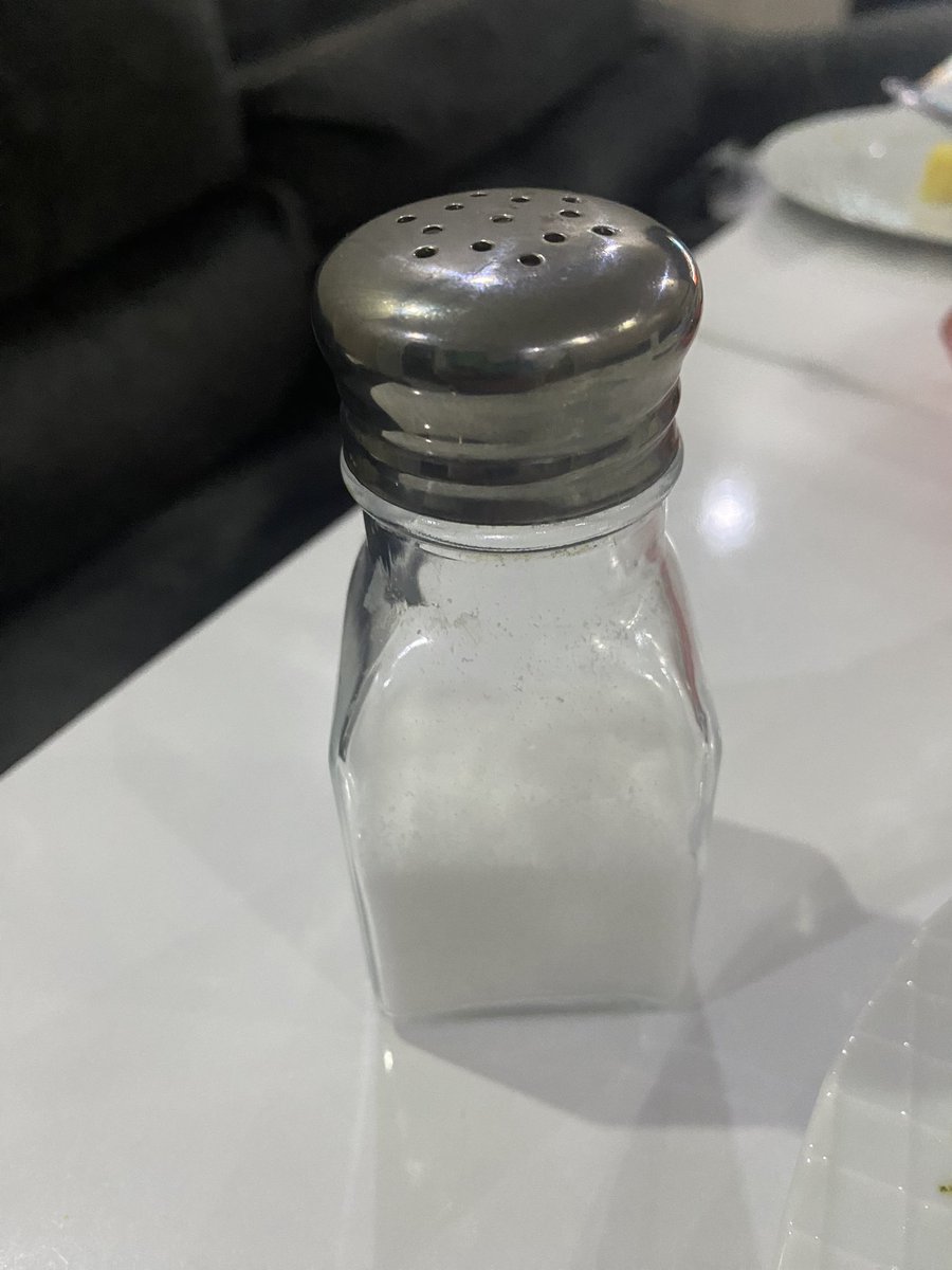 En sorunsuz en üzmeyen en kullanışlı tuzluk budur