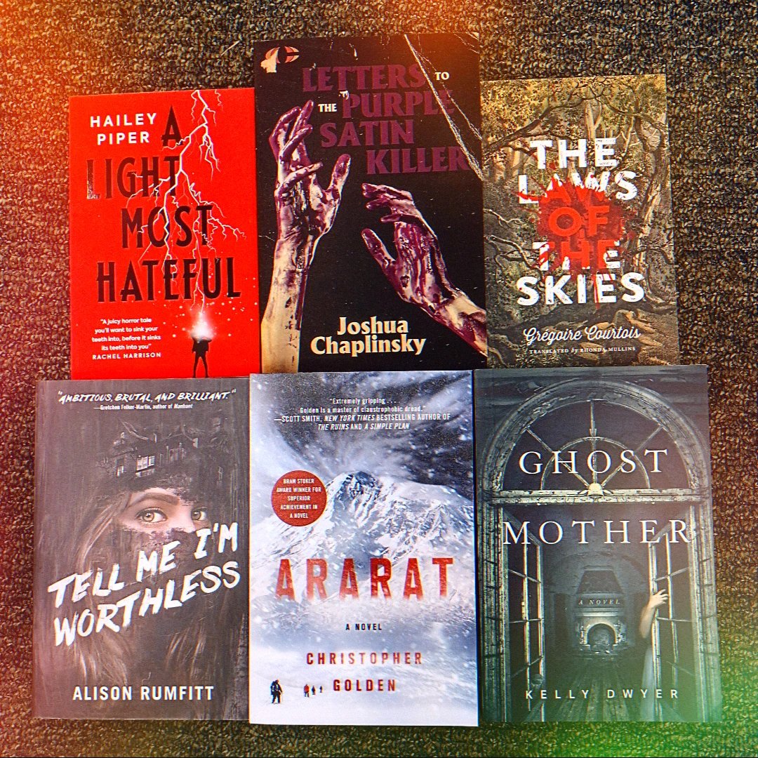 new &amp; restocked horror now available at <a href="/BNSiouxFalls/">B&N Sioux Falls</a> !!
@HaileyPiperSays <a href="/JaceyCockrobin/">Joshua Chaplinsky</a> <a href="/hangsawoman/">Alison Rumfitt</a> <a href="/ChristophGolden/">Christopher Golden UPDATES ONLY</a> <a href="/KellyDwyerAuthr/">Kelly Dwyer</a>