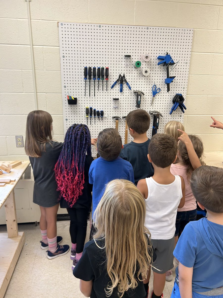 BirchviewDunes's tweet photo. New opportunities await at Birchview!! Our students and staff are so excited for the opening of our new Wood Working room.  We can’t wait to see the amazing creations in store. https://t.co/m4fRsqXPPW