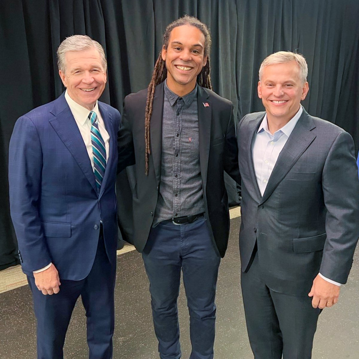 votebraxton's tweet image. Had an amazing day at the Charlotte Rally for @KamalaHarris! @HuntforNC, @NatashaMarcusNC, and I could feel the energy on stage. North Carolina is feeling some sort of way right now, y&apos;all. 54 days.