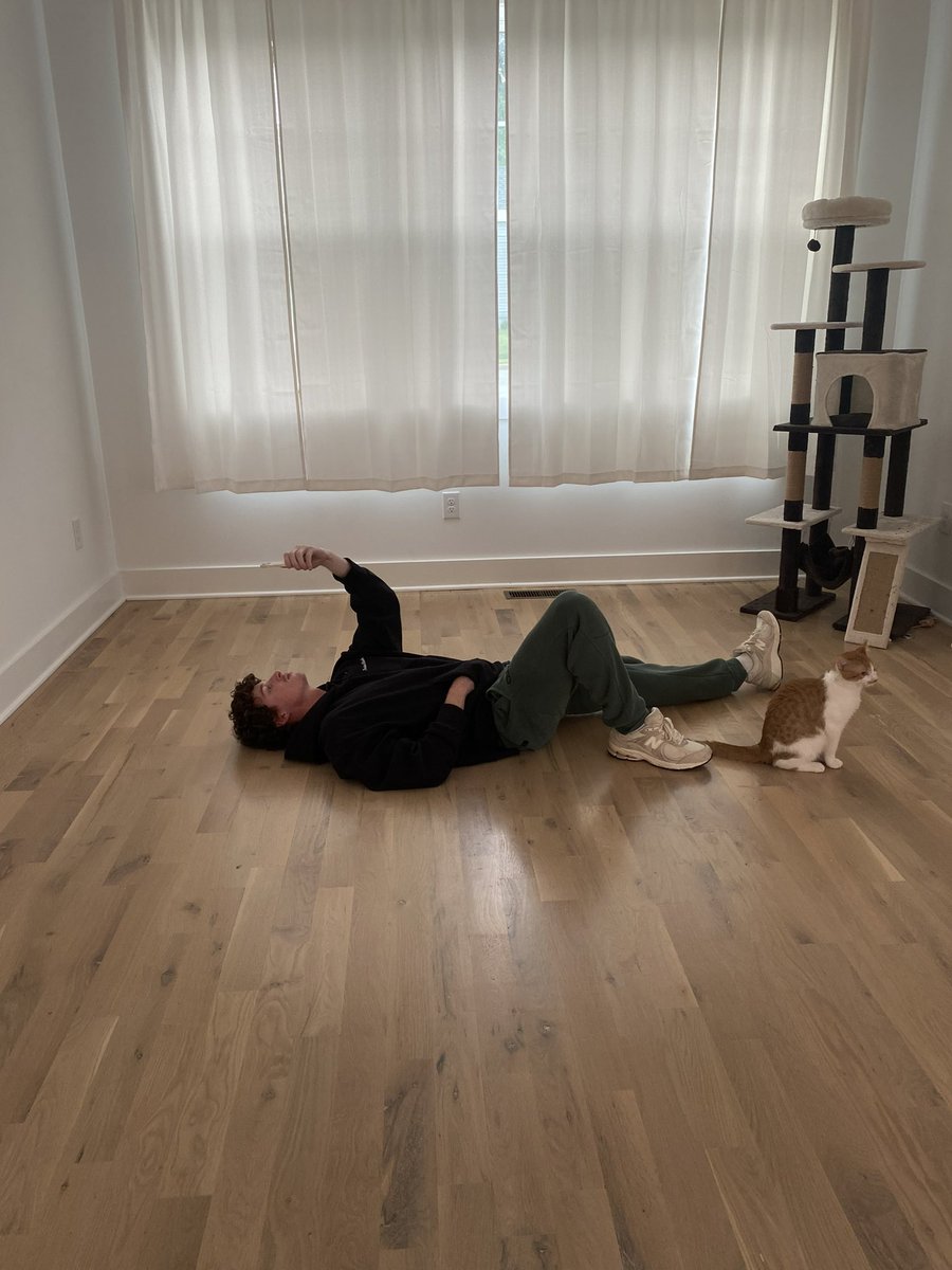 Movers still haven’t brought my furniture. The wood floor is honestly not that bad