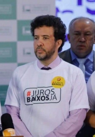 Ira_Horta's tweet photo. @Sophi22br Patético https://t.co/MbwUqJSnId