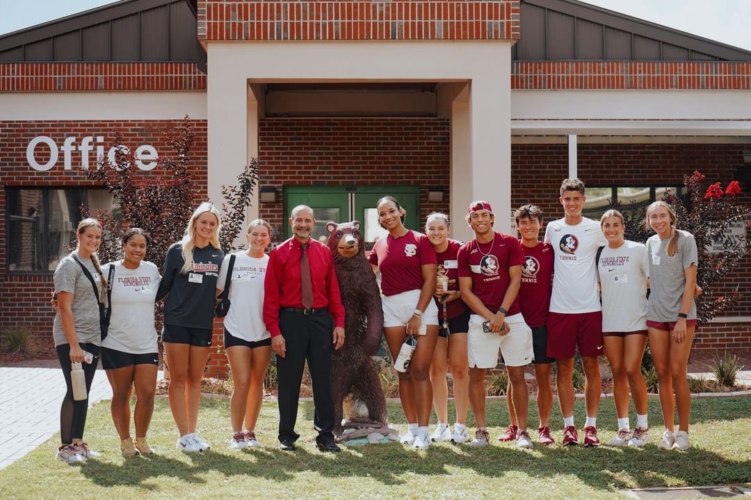 Thank you <a href="/RisingSpearNIL/">RisingSpear</a> for this amazing opportunity to hang out with these amazing kids at JGR!! <a href="/LeonSchools/">Leon County Schools</a> 

Donate here!! 

secure.qgiv.com/for/seminolesf…