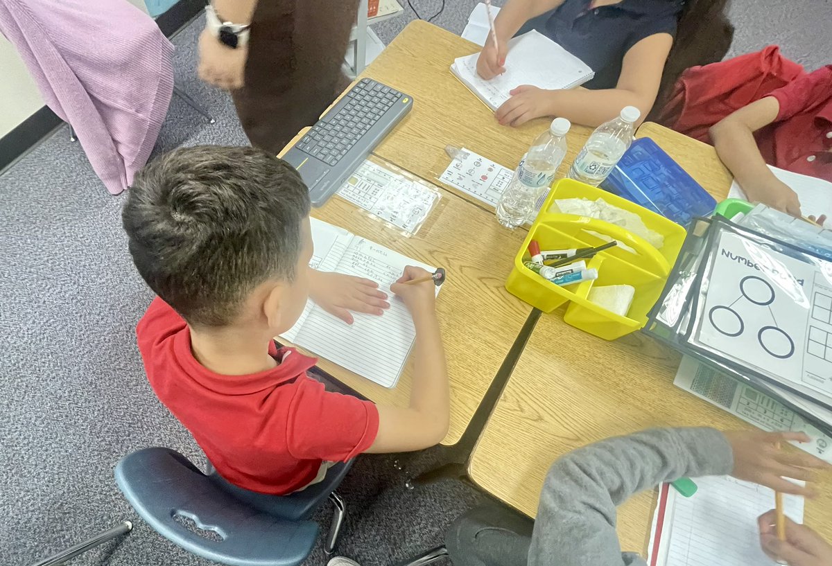 nperezna's tweet photo. I want to give a shoutout π£ Ms. Mata for going above and beyond on the implementation of student discourse and encouraging students to write about science! ππ¬ @landis_es @AliefScience #scienceisdoing #sciencehappenseveryday https://t.co/YsXVZuefjC