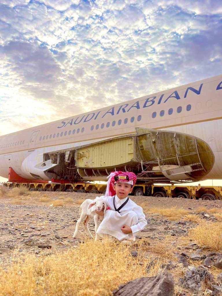 dwadmi9's tweet photo. صور اعجبتني وقلت أشاركها معكم 

@Turki_alalshikh 

#طيارتنا_وين_وصلت 
#طيارات_موسم_الرياض
 #الدوادمي #عفيف https://t.co/0sa6pRdhOi