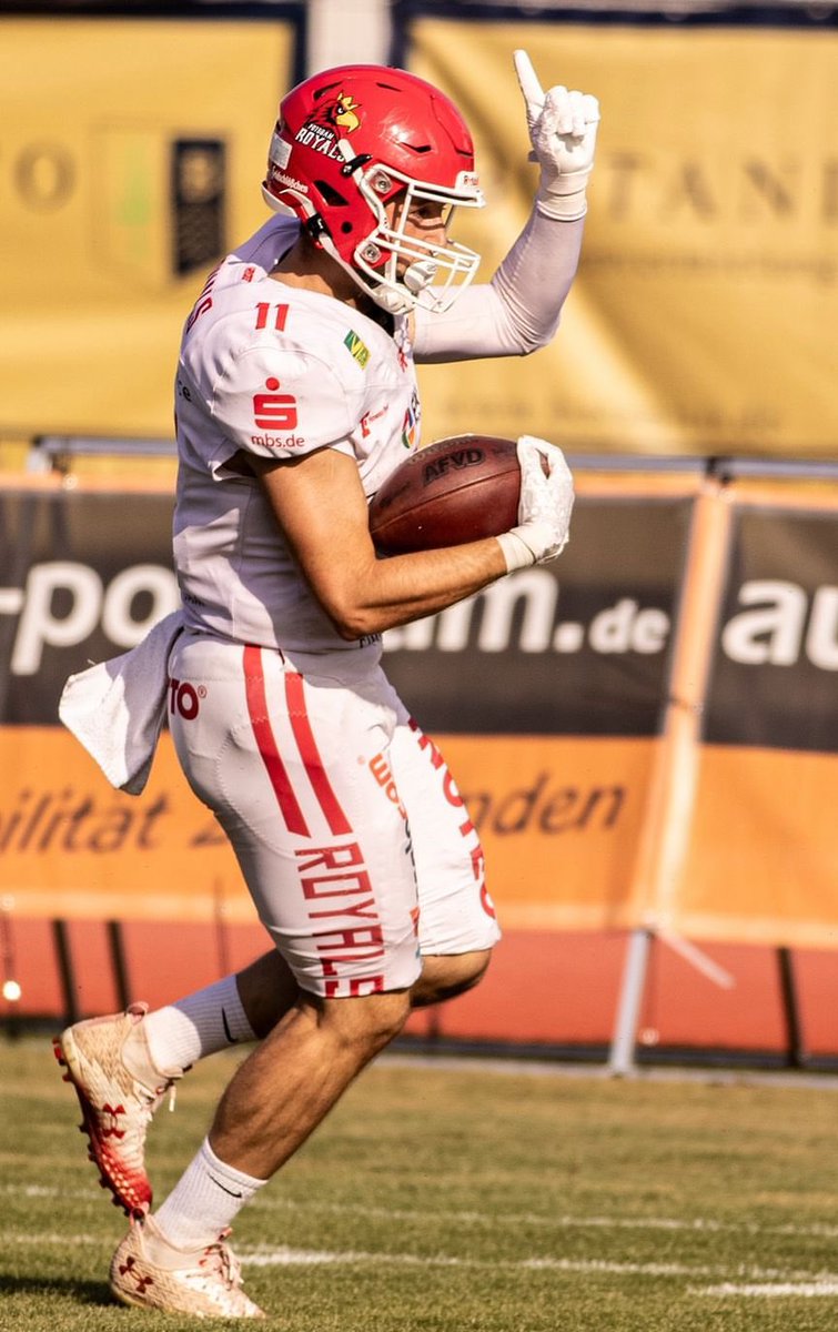 Justin Aaron (@justinaaronuh91) on Twitter photo From <a href="/DigInMules/">Muhlenberg Football</a> to the <a href="/GFLinfo/">German Football League</a>
The 2024 Playoffs are here!
Another season with the <a href="/PotsdamRoyals/">Potsdam Royals</a> for <a href="/curtiss_ryan/">Ryan Curtiss</a>
So proud and always supporting. <a href="/Muhl_Sports/">Muhlenberg Athletics</a> <a href="/D3FBHuddle/">In The (D3FB) Huddle</a> From <a href="/DigInMules/">Muhlenberg Football</a> to the <a href="/GFLinfo/">German Football League</a>
The 2024 Playoffs are here!
Another season with the <a href="/PotsdamRoyals/">Potsdam Royals</a> for <a href="/curtiss_ryan/">Ryan Curtiss</a>
So proud and always supporting. <a href="/Muhl_Sports/">Muhlenberg Athletics</a> <a href="/D3FBHuddle/">In The (D3FB) Huddle</a>