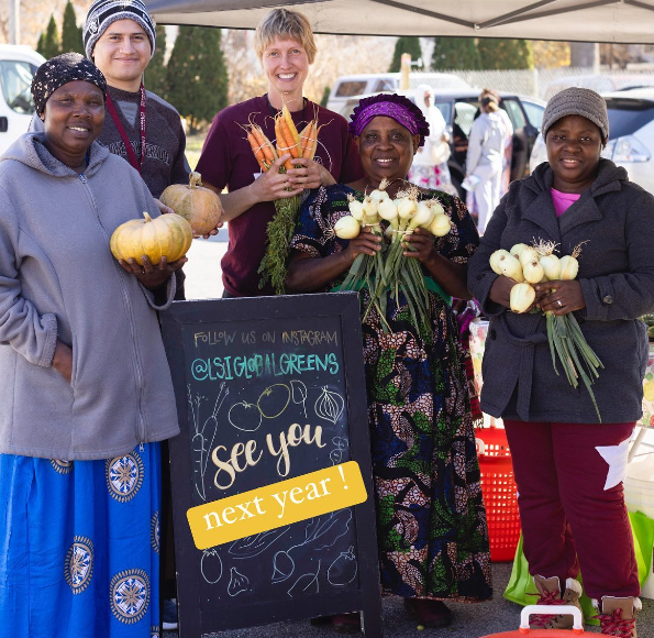 Register now for a fascinating, fun, food-centric alumni exclusive outing: Behind the Scenes with LSI Global Greens, Sept. 28. We’ll go from farm to market, walking through the fields and touring the market aisles. Register at leaddsm.org/events.