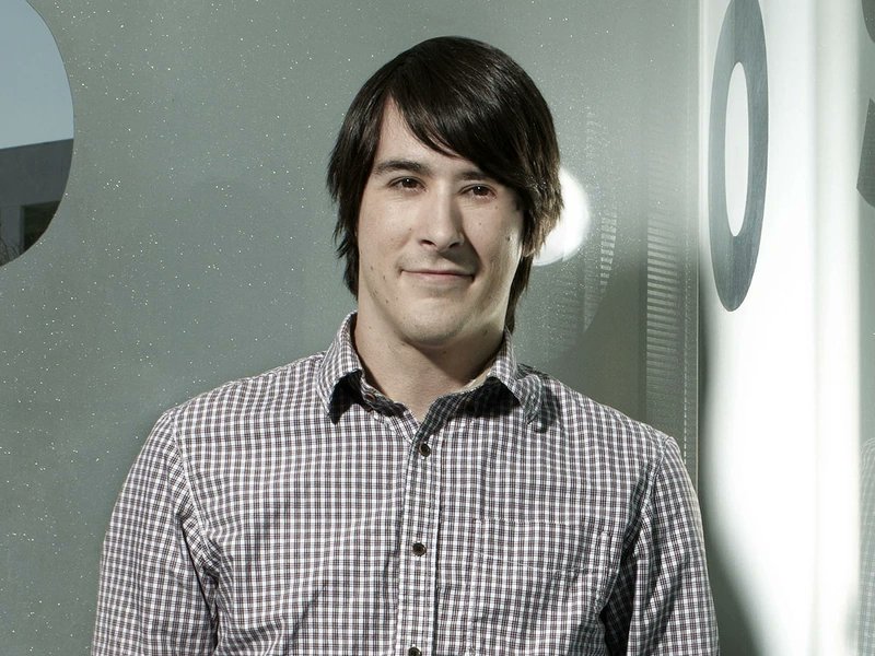 ToonHive's tweet image. Happy birthday to the talented ‘Regular Show’ creator J. G. Quintel.