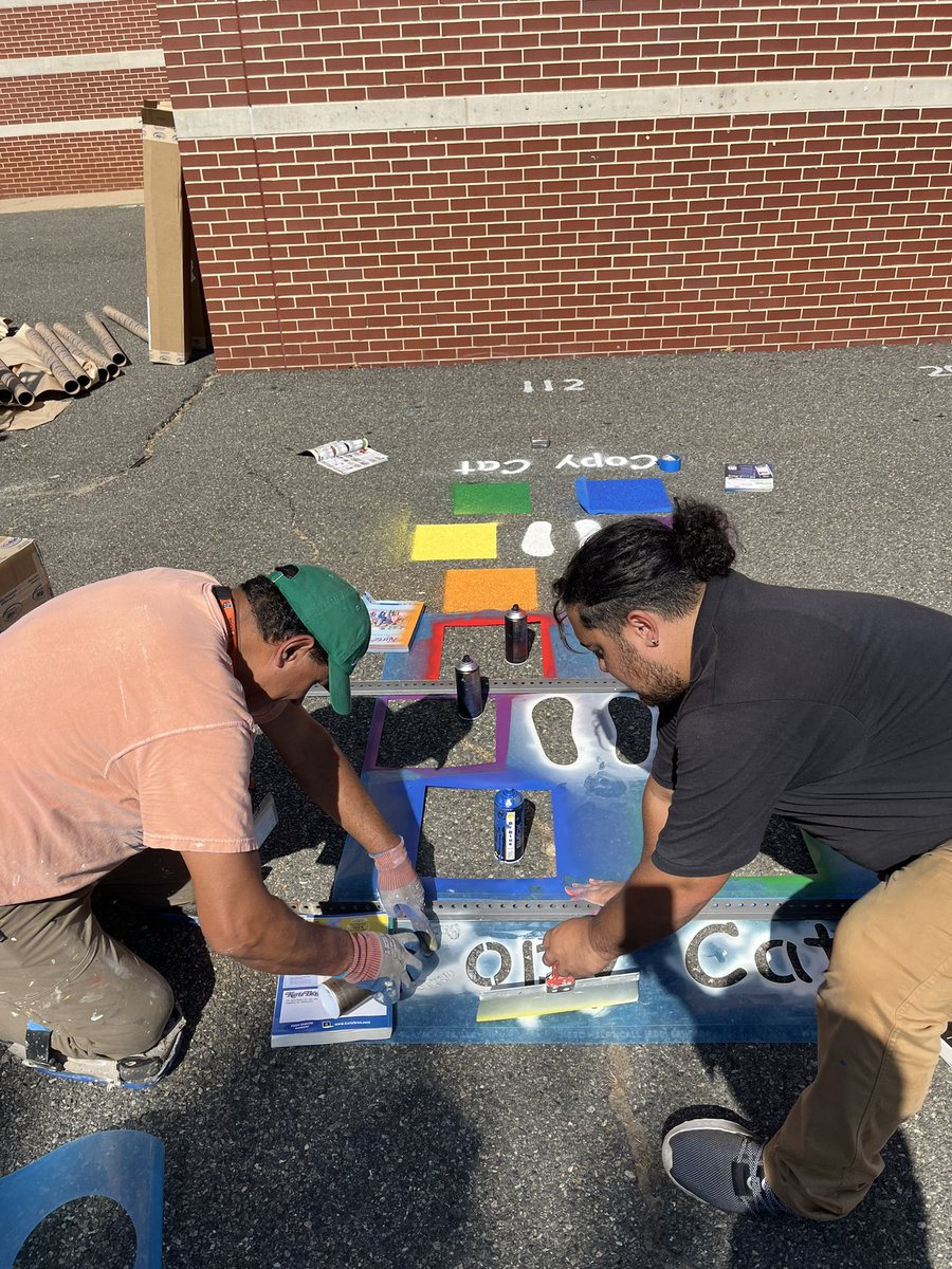 EDETIGERS's tweet photo. We started our outdoor stencils to give our students more activities during recess. Thank you to our custodial staff! #CommUNITY https://t.co/TGuLkemWuo