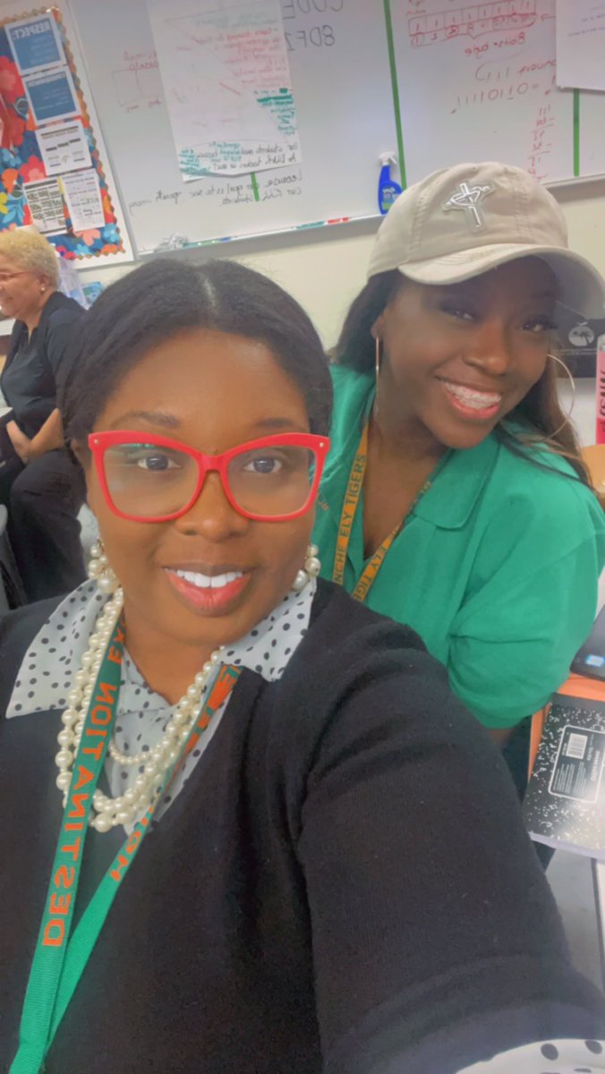AndreaSmithED_S's tweet photo. After a day of FAST PM1 and Retake Testing, Ms. Glenn and I are filling our buckets with DLA-R training to better engage our ELL students. @blanche_ely Educators are life long learners…there’s always room to grow! @BrowardESOL @BCPSNorthRegion @Tav_Williams
@AP_Rowe https://t.co/dGLRqlcNVt