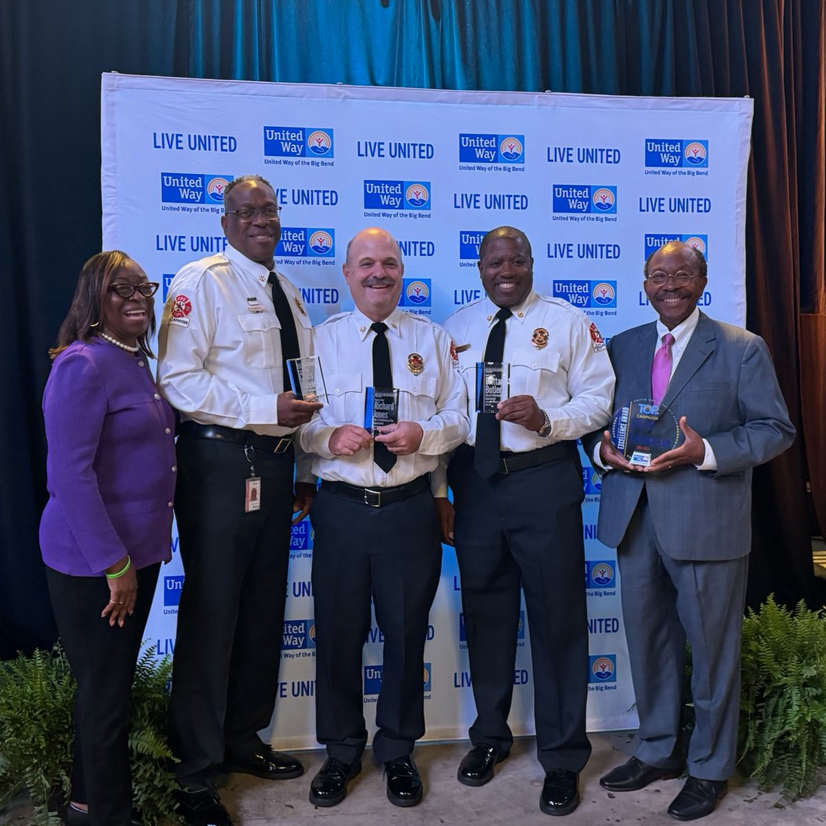 🎉 The City of Tallahassee was recognized today for its employee campaign totaling nearly $100,000 going to the United Way! Our employees love serving this community and giving back. 

<a href="/UWBigBend/">UW Big Bend</a> #LiveUnited #TallahasseeProud