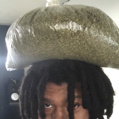 zone_808trizz's tweet photo. #NewProfilePic https://t.co/bYoTiFxi2B