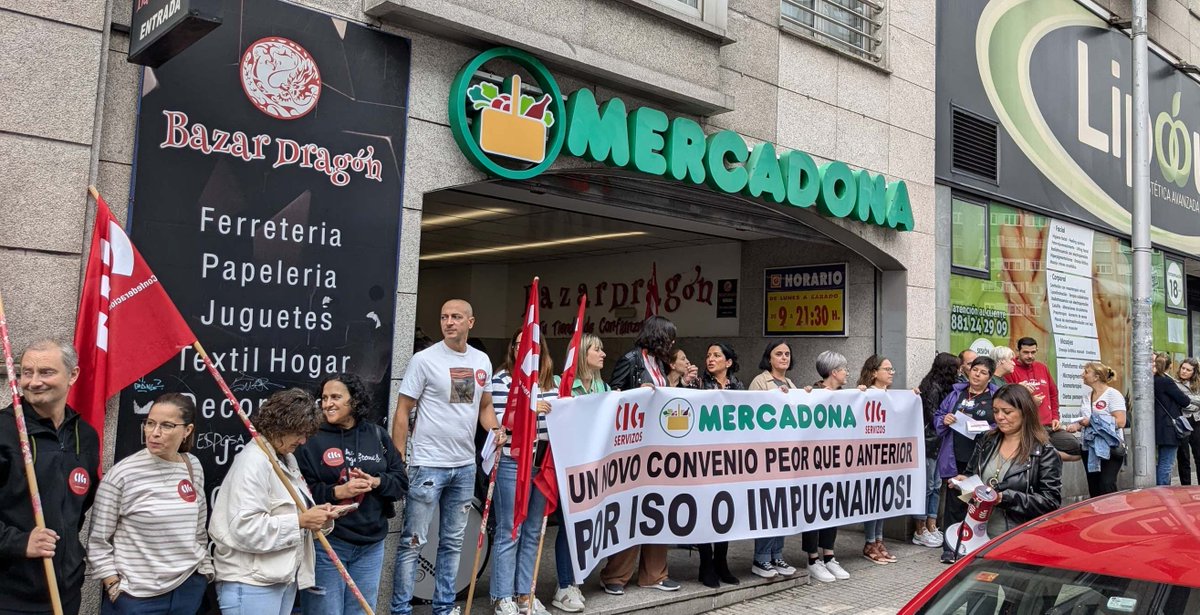 Los medios de comunicación no pararon de hacer propaganda de Mercadona con las piñas para ligar. Hoy callan con las protestas de trabajadores en Galicia por un convenio digno.