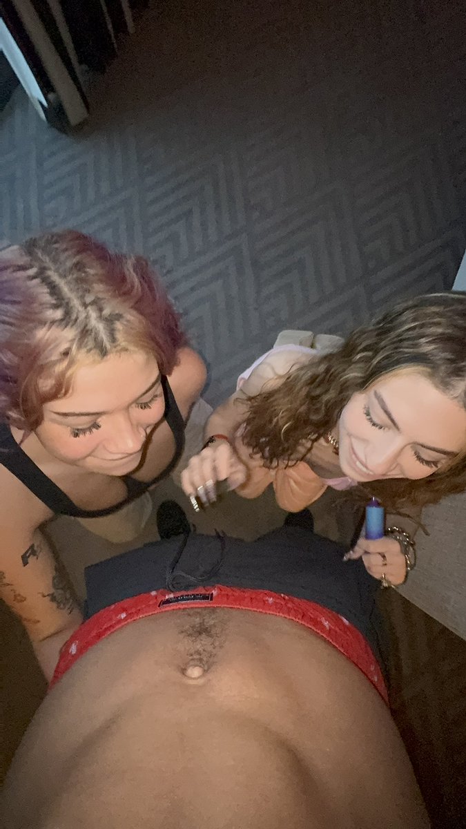 WHAT’D I DO¿ tweet media