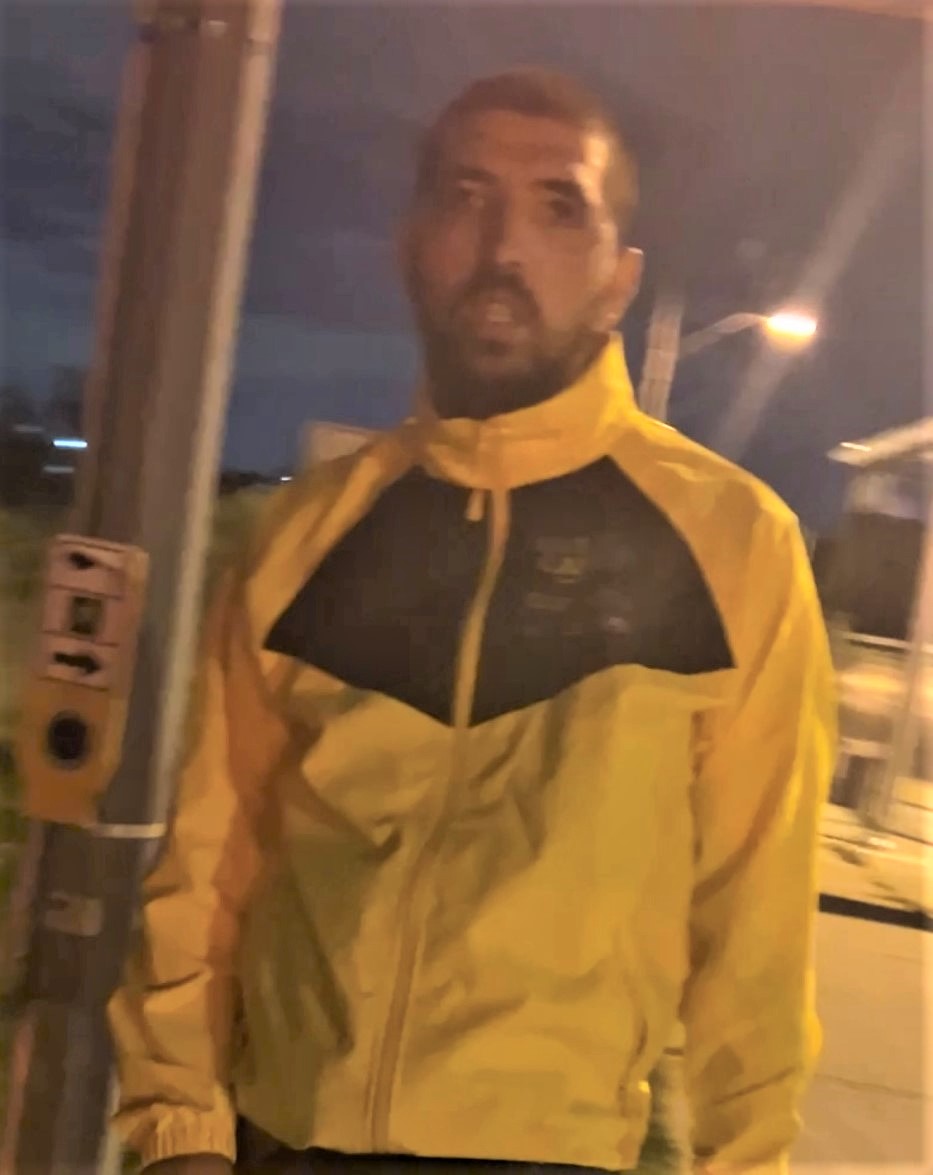 Investigators from the Special Victims Unit are seeking a suspect following a sexual assault in Markham.

See below for details:
yrp.ca/en/Modules/New…
