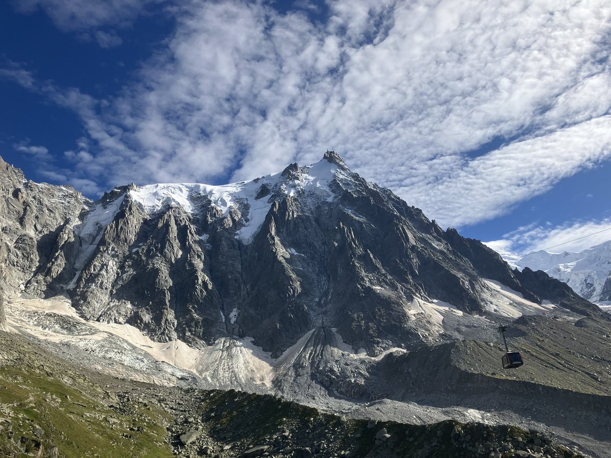What a week! Fabulous fieldwork in Chamonix with the best team, “They came in search of buried ice”!