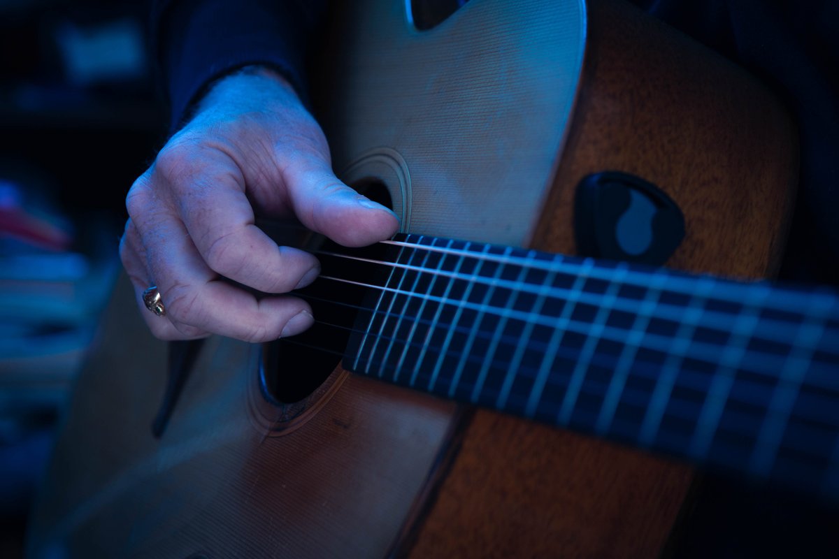 Denis Vahey Photo tweet media