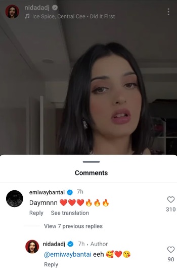 NeutralCritic9's tweet photo. Kartik Bhai, Dosro ke Bandiyo ke profiles mei comment karne ka andaz dono ka alag hi hai Haha.  

Emiway, Krsna. https://t.co/iCEj8Ya4Od