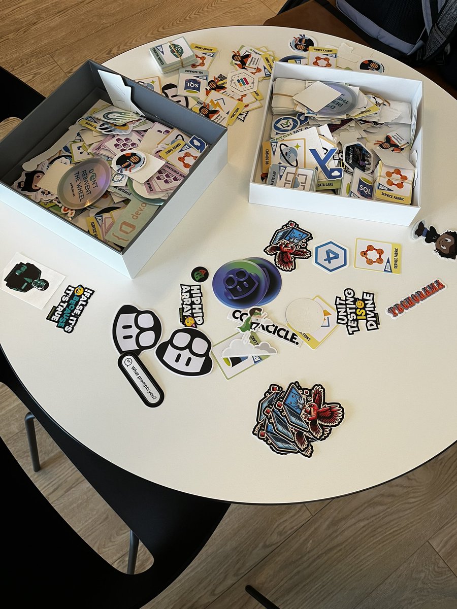 Stickers at <a href="/ExpertsLive_BE/">Experts Live Belgium</a> cafe September 2024 Lets talk about security  #Expertslive #Stickers <a href="/MyStickerbox/">MyStickerbox</a> is here #Community #Security