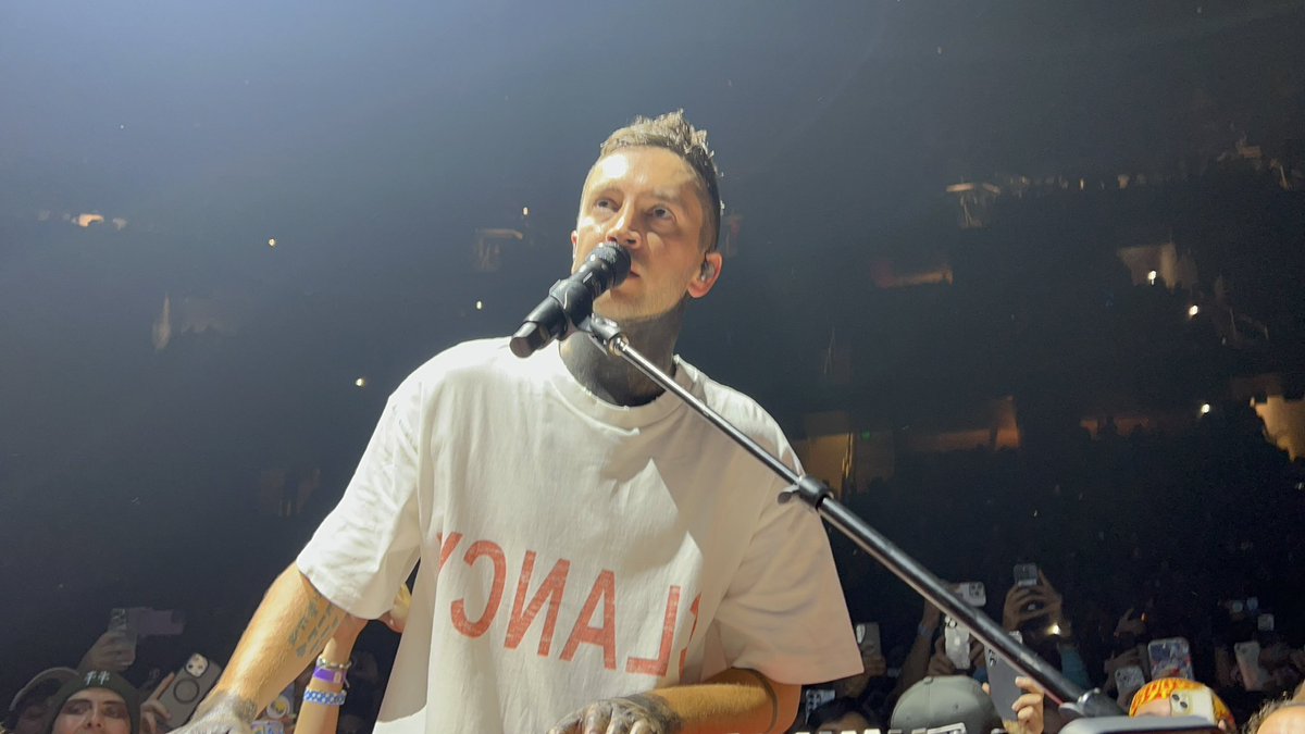 Avidpokerplayer's tweet photo. Another incredible show by the boys! They will never disappoint and always give their all every show! Thanks again @tylerrjoseph @joshuadun @twentyonepilots #clancyorlando https://t.co/eY9UKJNRzc
