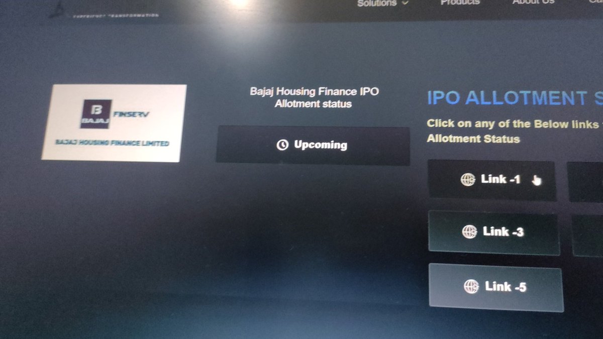 MrREDOX10's tweet photo. Roke n ruke Naina 👀
#bajajhousingfinanceipo #BajajIPO https://t.co/ArQnBRiH8d