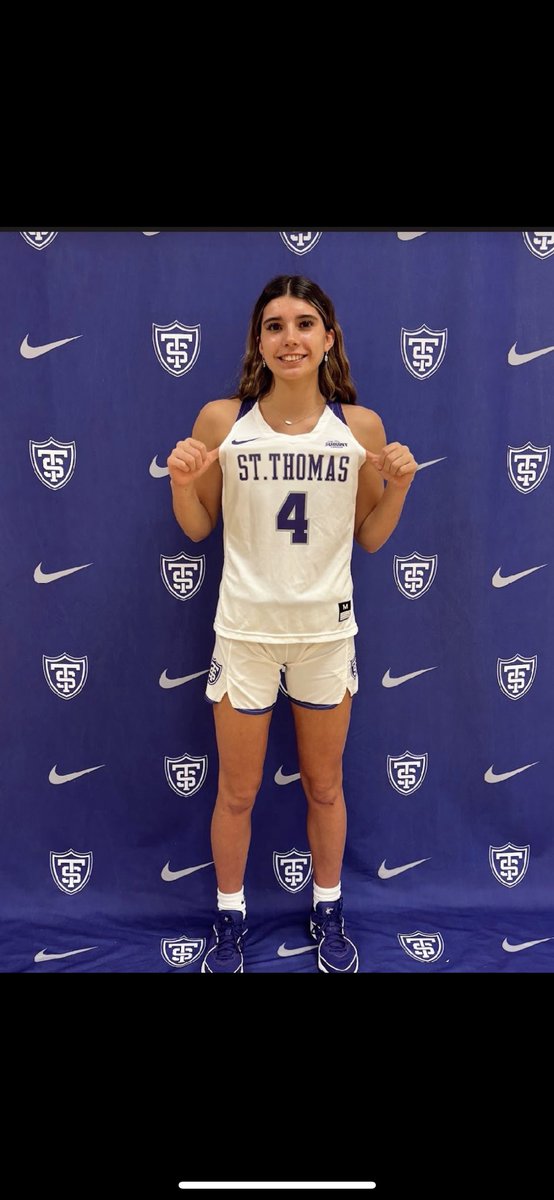 morgan_staloch's tweet photo. I am so grateful to recieve a division 1 offer to play at the University of St Thomas! Thank you to @CoachSinn and the St. Thomas coaching staff for supporting and believing in me! @TommieWBBall https://t.co/6QIqvE2bvY