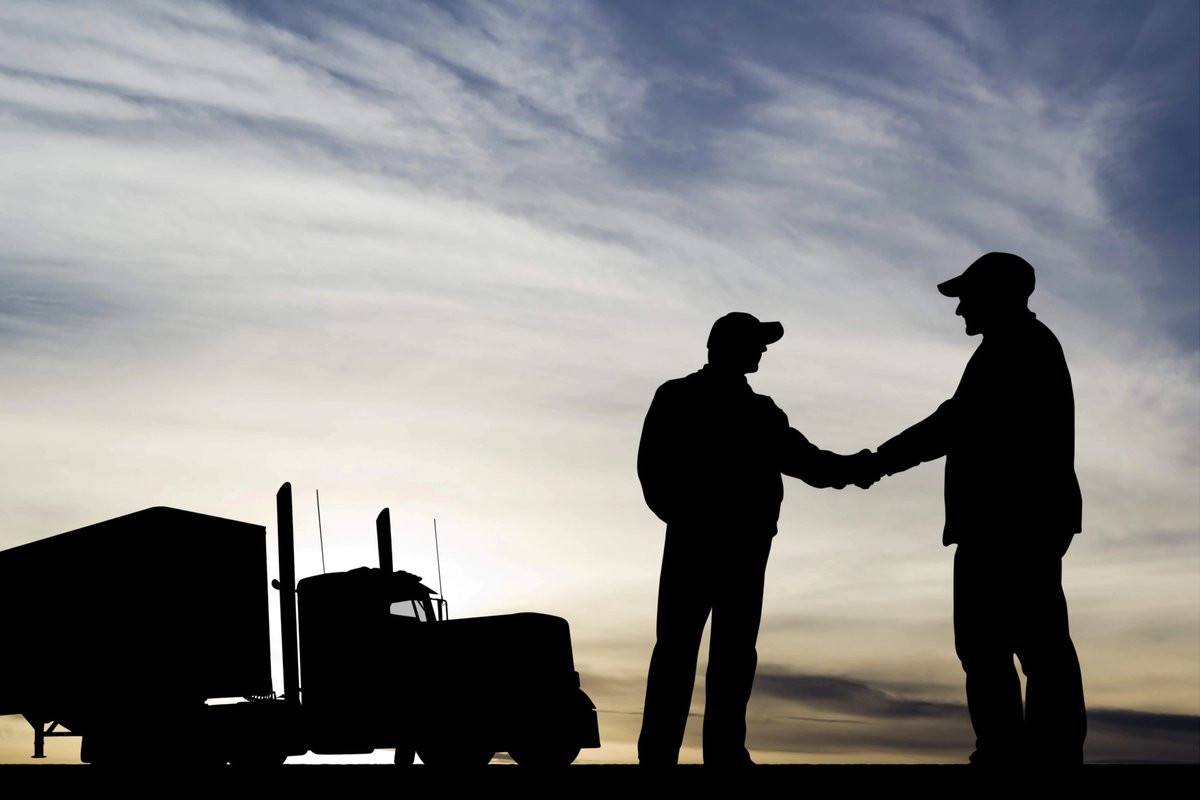 Wallworktrucks's tweet image. Big news, truckers! We've teamed up with General Truck Parts and Equipment to bring you even more value! Click below to learn more!
bit.ly/3zoWDxe 

#WallworkTruckCenter #TruckingIndustry #MaintenanceTips #IndustryTrends