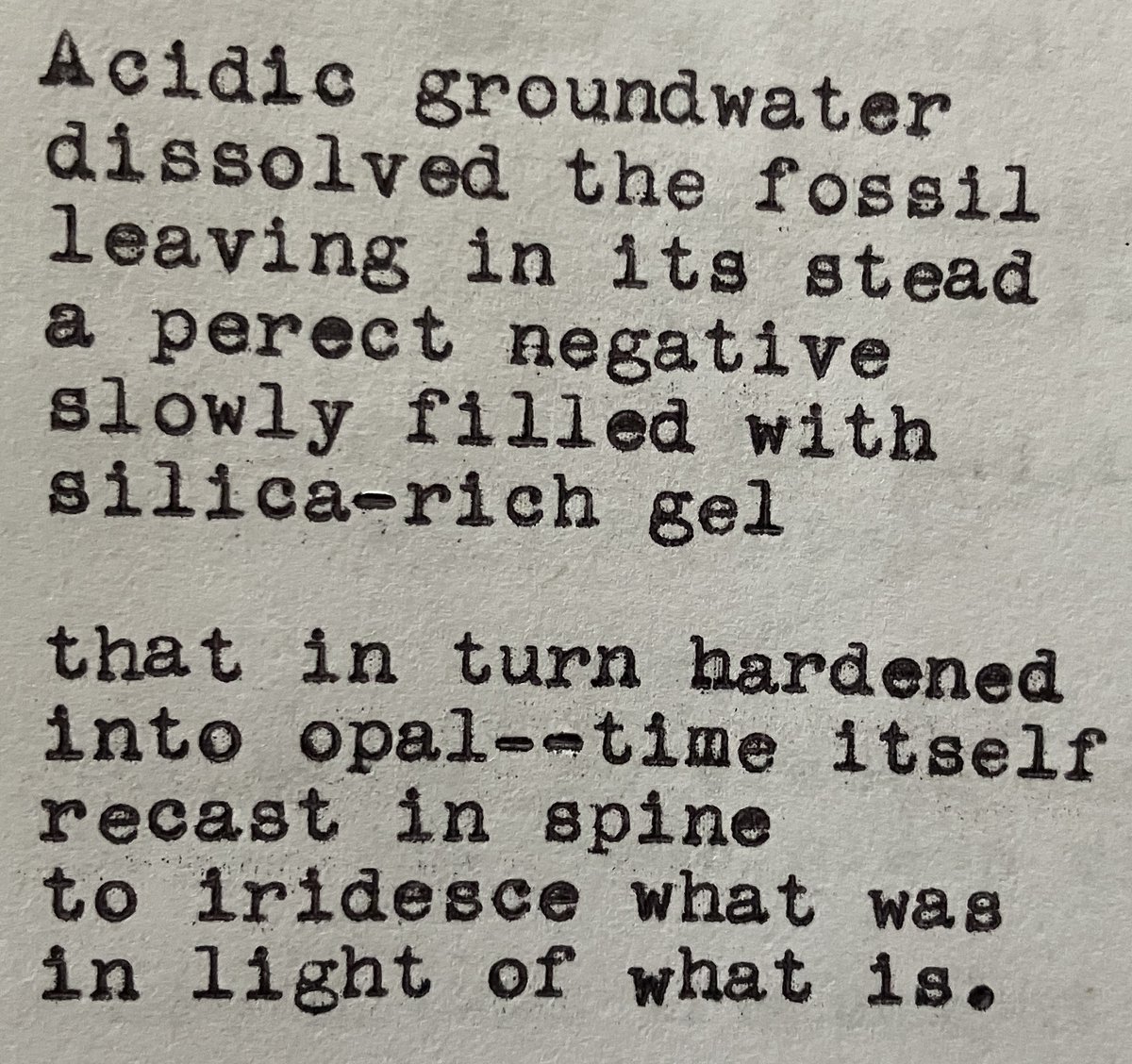 Opaline Plesiosaur Vertebra, Field Museum
see an image of it here:
nextfield.vercel.app/blog/working-p…