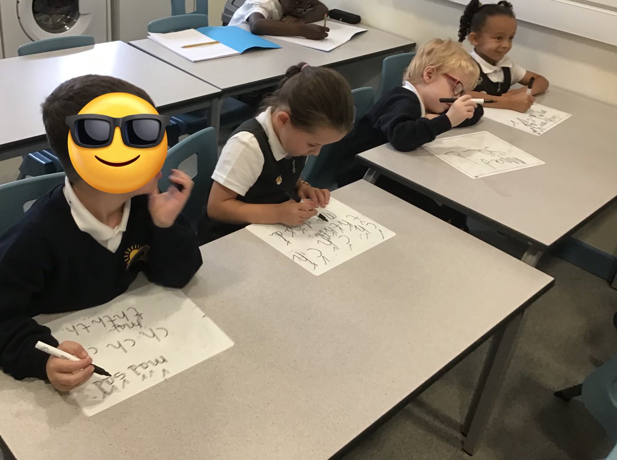 MRPAyear1A's tweet photo. Excellent work in phonics this week. https://t.co/rI07vK0VTk