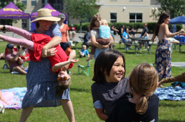 The Kohler Foundation grant cycle closes this weekend. Visit kohlerfoundation.com/grants to learn more! A project we supported in 2023 was the Mead Public Library's workshop and concert with Jim Gill. Thank you Mead Public Library for offering programming that supports our community!