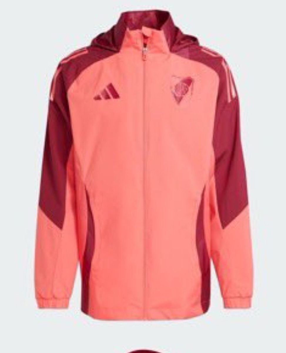 LVDT_14's tweet photo. En la izquierda el modelo de Adidas, a su derecha el modelo de Adidas cambiando el salmón por blanco. Rojo y blanco. No rojo y salmón. No rojo y verde. Rojo y blanco.
La recalcada concha de tu madre. https://t.co/txZXRK0Yvw