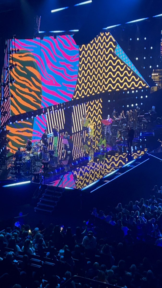Baser_Updates's tweet photo. Caity is feeling so good tonight as she performs ‘Feels This Good’ at the Utilita Arena, Birmingham for the National Lottery’s ParalympicsGB Homecoming show! If you missed it, you can catch it this Saturday on Channel 4! https://t.co/8pFwXd1lNQ