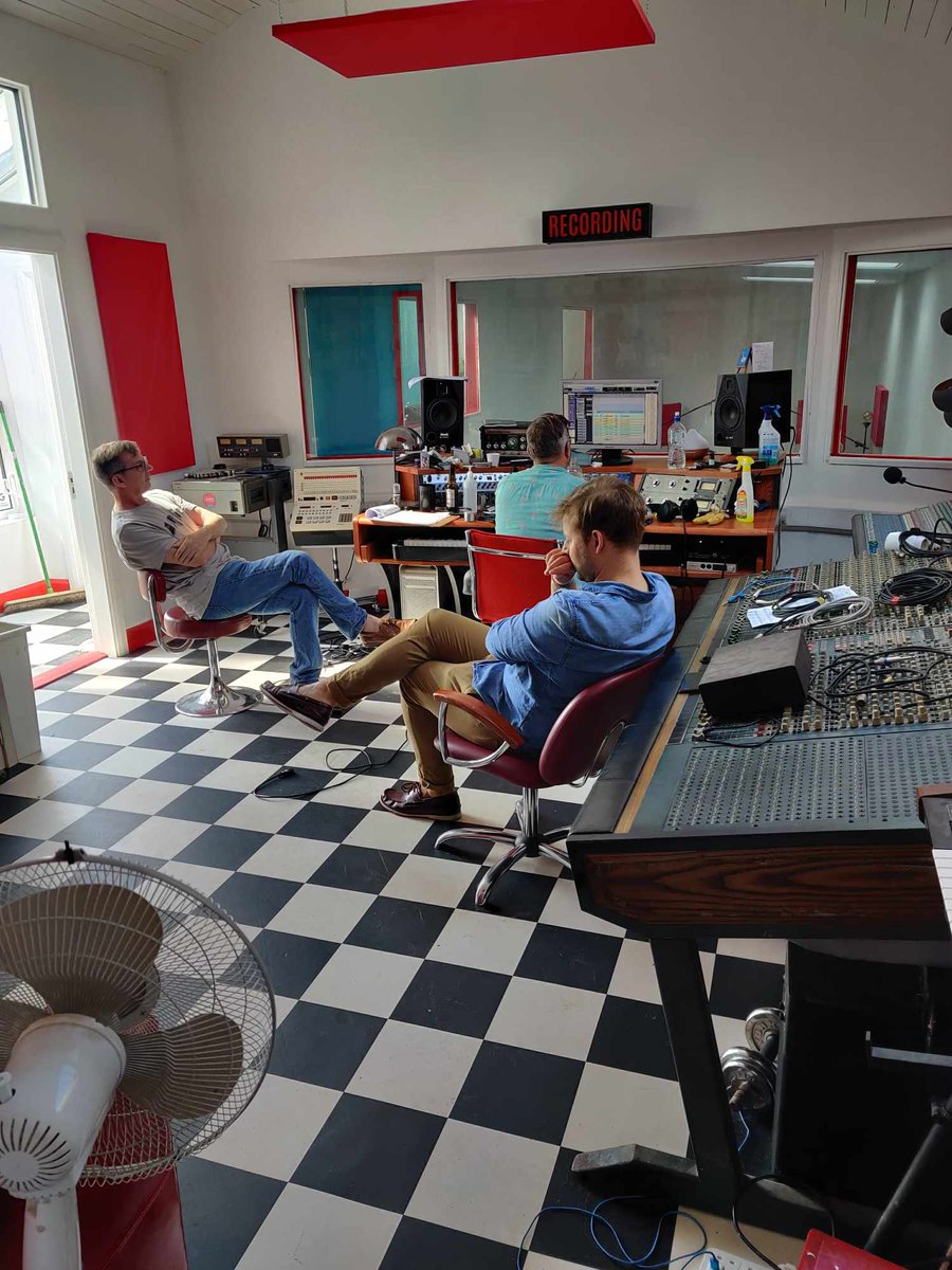 'Lucky 13' the new single from One Horse Pony out tomorrow! Pre-save here now -> snd.click/wza2