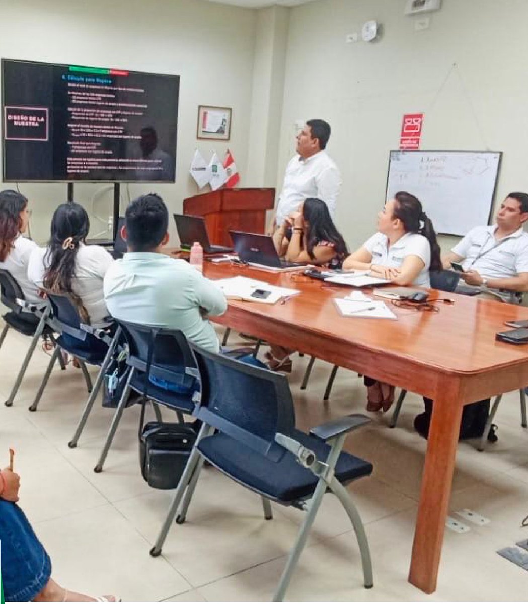 OsinforPeru's tweet photo. 🌳📊 El #OSINFOR transfiere a la Gerencia Regional de Desarrollo Forestal y de Fauna Silvestre de #Loreto (GERFOR) la metodología para el estudio del índice de #tala y comercio ilegal de #madera. https://t.co/ZlkIxxStPs