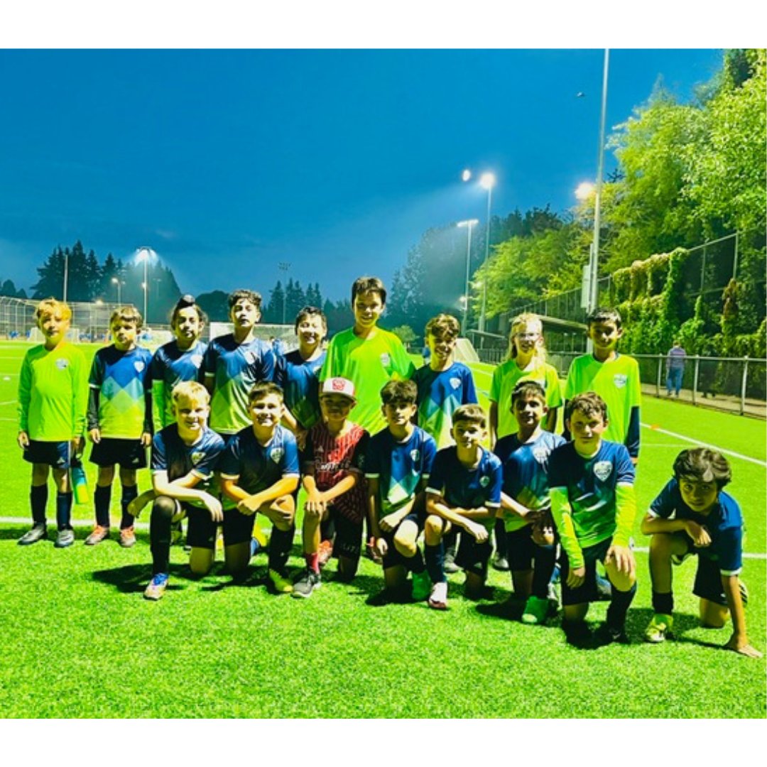 northdeltafc's tweet photo. "🏆 Our U11 development teams had a guest speaker this week!  Xavi, a shortstop from Whalley Baseball, represented Team Canada at this year’s Little League World Series! 🇨🇦⚾️  He shared his journey with the boys and how to achieve your goals.  🙌 https://t.co/9kLMVvj803