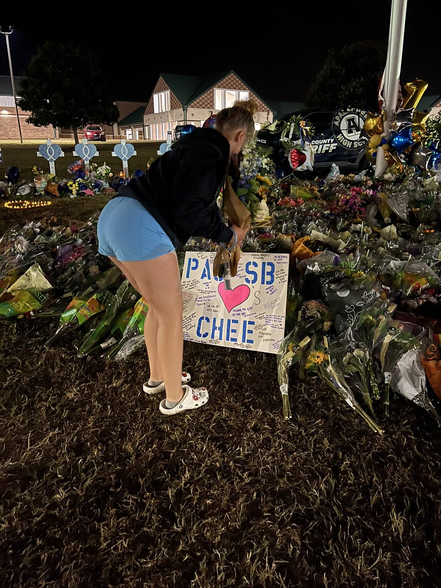 Rachel_Biggs10's tweet photo. My heart hurts for my friends and their peers after what they experienced last week, but I am so glad that Prince Avenue and my softball team specifically, have been able to support the community who has made me the person I am. WE 💗CHEE https://t.co/TzsWf673RP