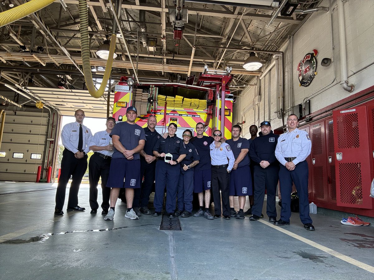 Kevin1Good's tweet photo. Congratulations Captain Jones on your recent promotion!  Honored to present you with your shield and I look forward to your continued leadership in taking care of the men and women on the @FortBelvoirFES team. https://t.co/6aarN27hgn