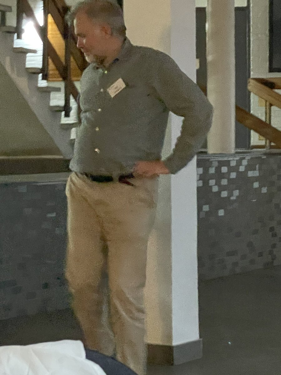 Christian A. Sidor (@christiansidor) on Twitter photo When <a href="/PerAhlberg1/">Per Ahlberg</a> dances before the SVP conference, does this mean an extra 3 months of winter? Fun @PalPssa When <a href="/PerAhlberg1/">Per Ahlberg</a> dances before the SVP conference, does this mean an extra 3 months of winter? Fun @PalPssa