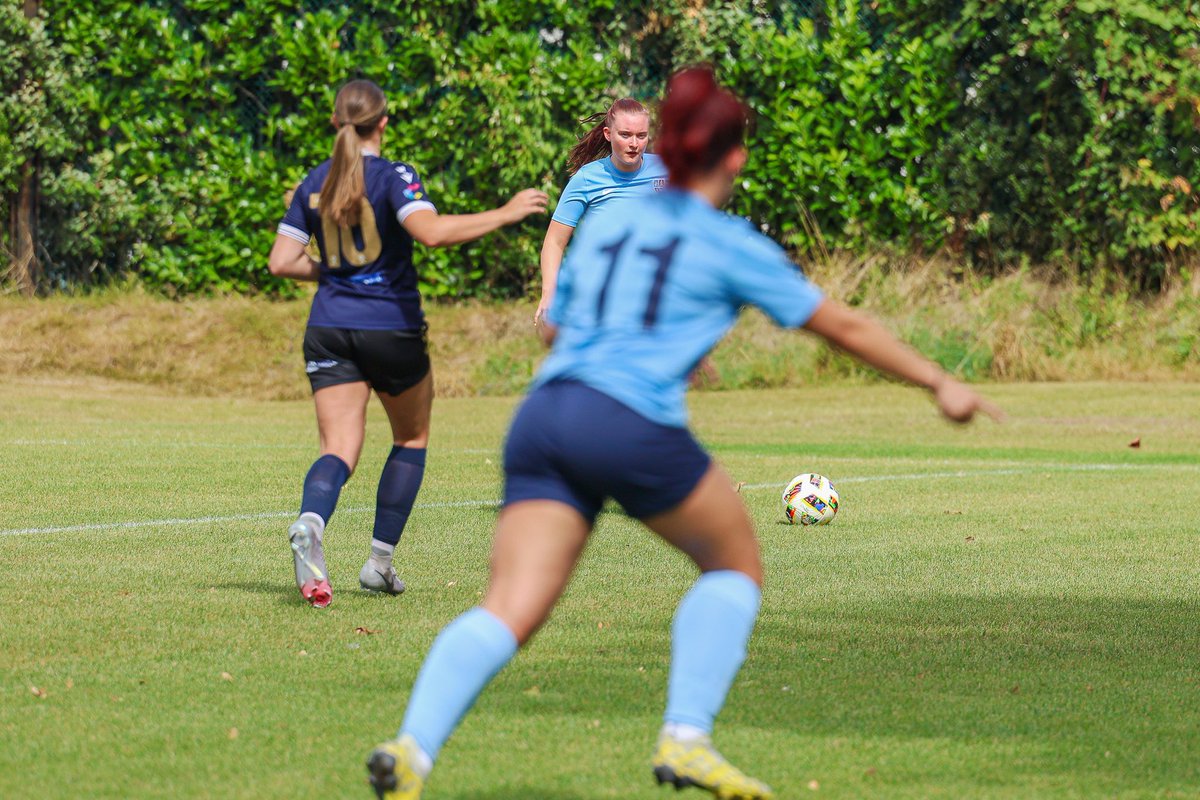 Working hard during pre season to get myself fit &amp; ready for the season and I am definitely ready to go! Extremely grateful I am able to continue my playing journey with a great group of girls &amp; a new club with visions and values!  Let’s see what this season has to bring 😍⚽️💙