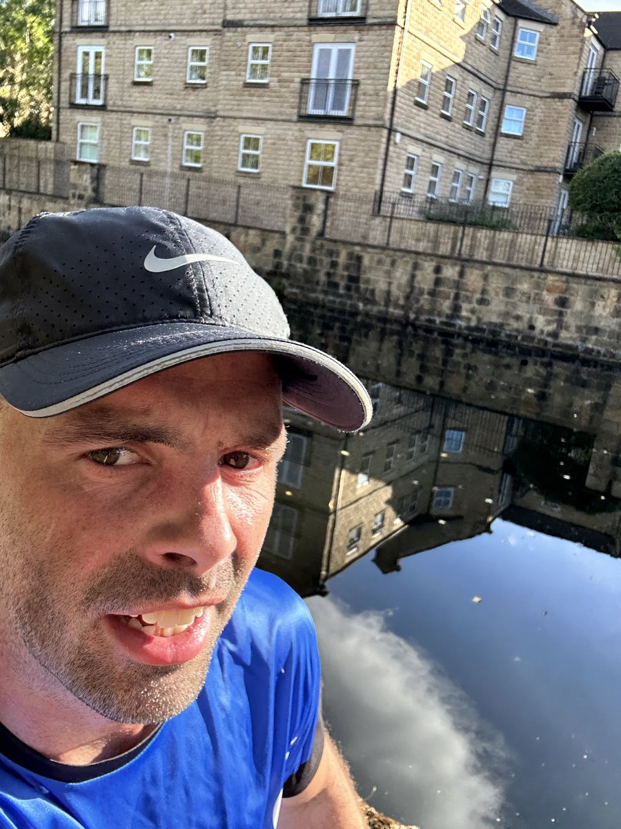 ForrestJohn4's tweet photo. Found that pretty tough #RuntheRiver but always feels good after! 💪🏻 https://t.co/cOlE8CV3Mx