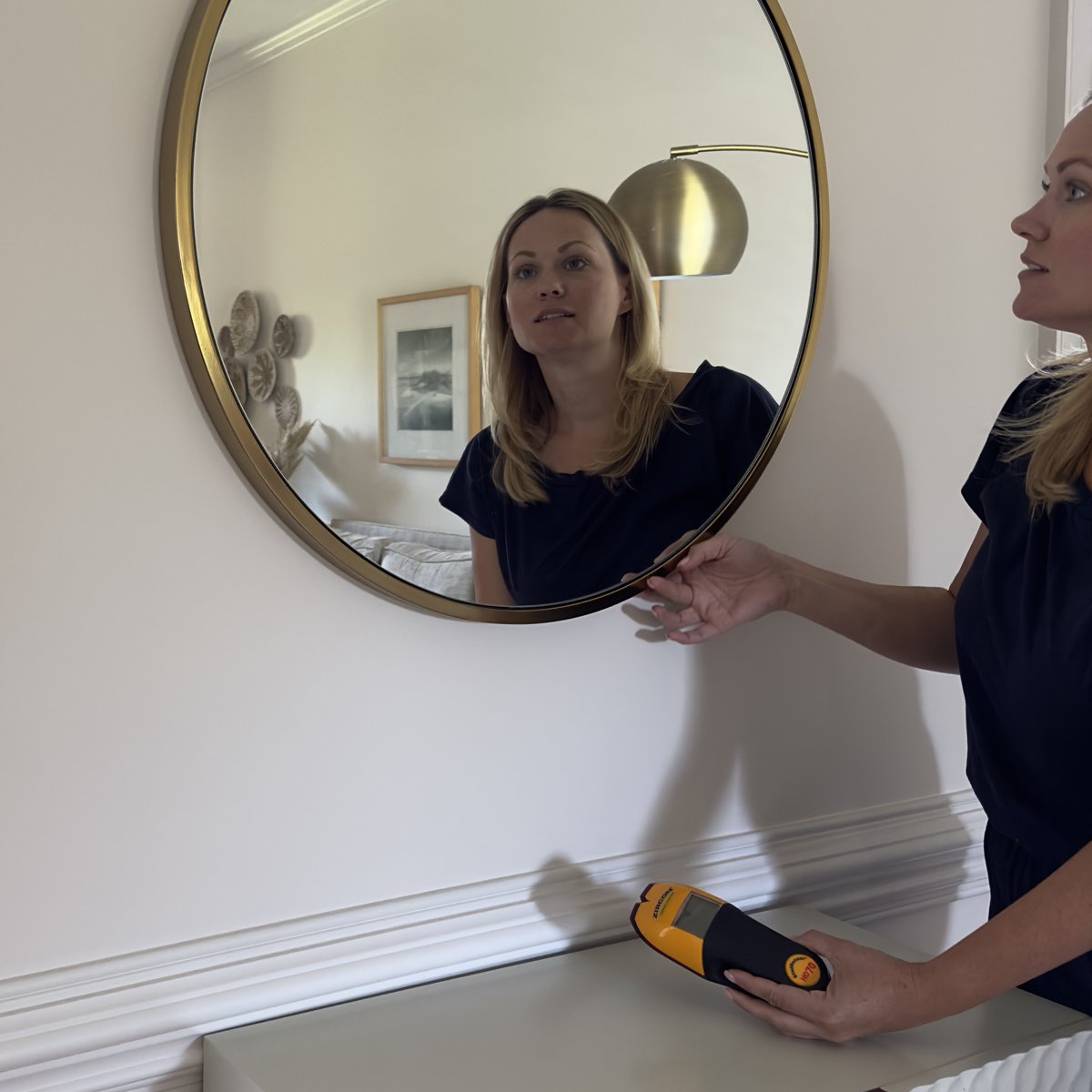 When you know where to drill, hanging projects is a lot easier. The StudSensor™ HD70 stud finder indicates the center and edges of studs and alerts the presence of live electrical wires behind the wall. Work smarter, not harder! Pick one up @homedepot today!