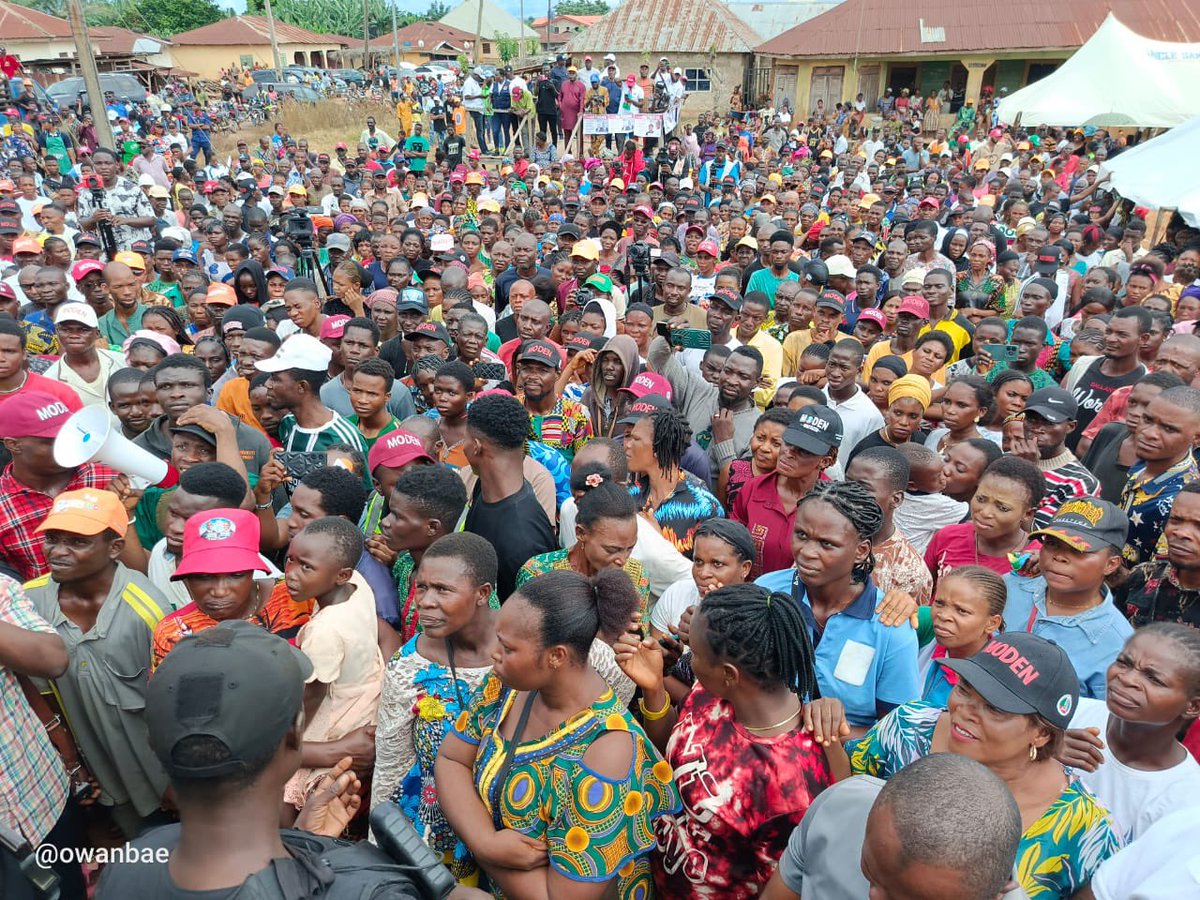 Harmless47's tweet image. Emai ward one and two campaign flag off in Owan East.

#ANewEdoIsRising 
#moden
#VoteAPC.
