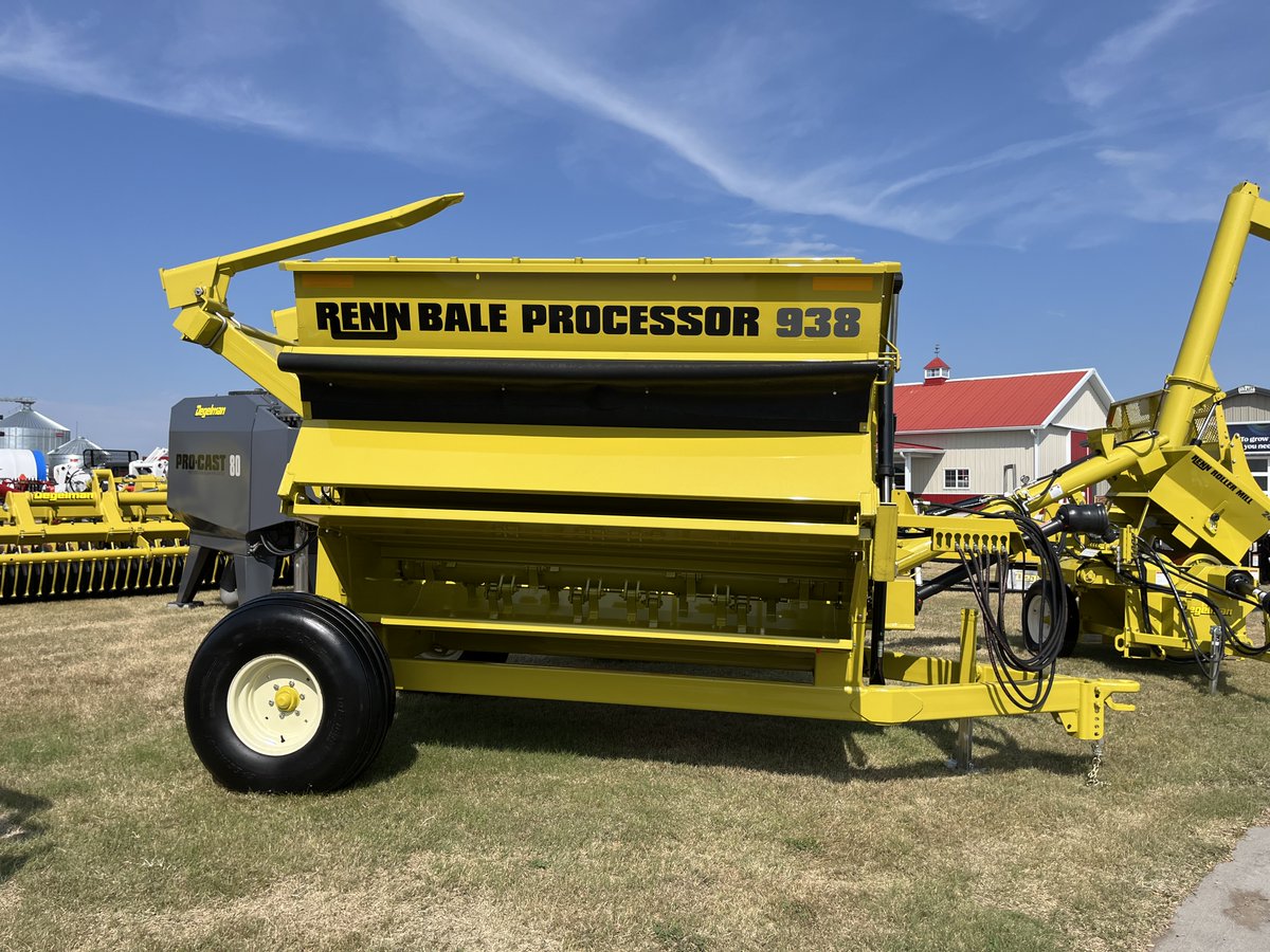 As the clock runs out on our time at Outdoor Farm Show, Husker Harvest and Big Iron, we want to thank everyone who stopped by to say hi and check out the newest products and innovations RENN has to offer. 

See you next year!